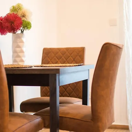 Flowers Apartment Krk Town