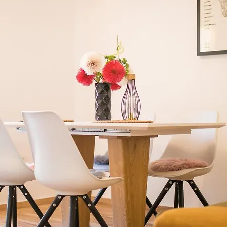 Flowers Apartment