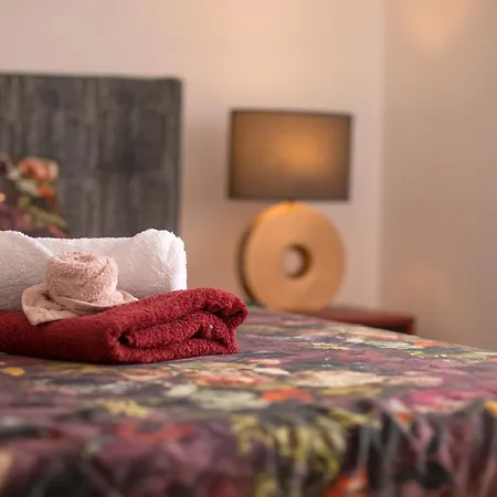 Flowers Apartment