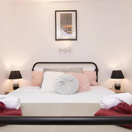 Flowers Apartment Krk Town